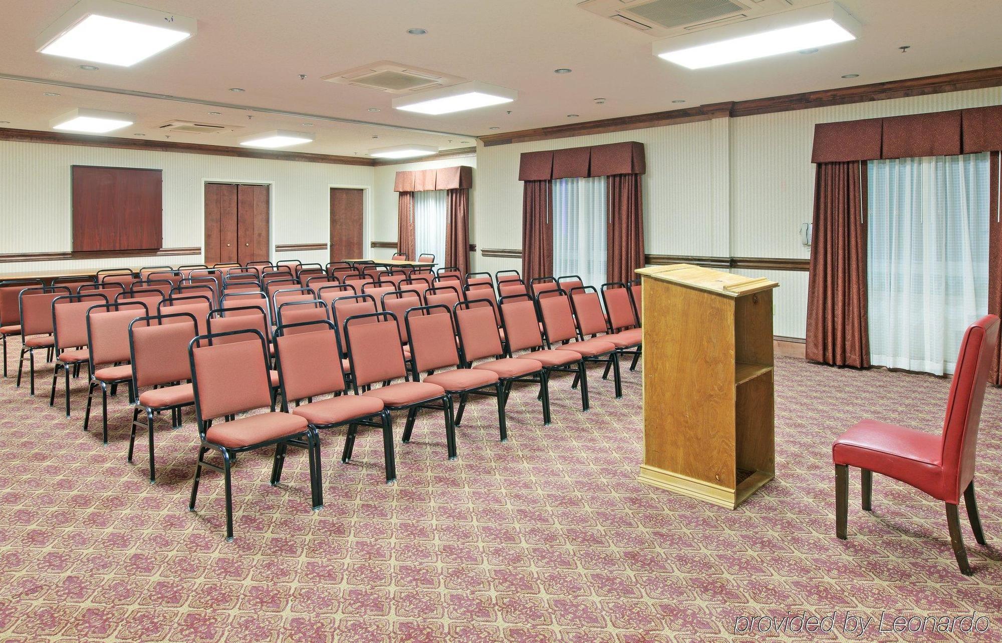 Holiday Inn Express Hotel & Suites Canton By Ihg Eksteriør billede