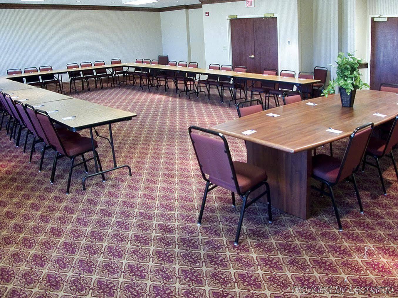 Holiday Inn Express Hotel & Suites Canton By Ihg Eksteriør billede